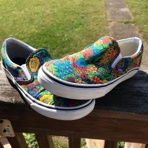 Women’s size 8 Floral Vans